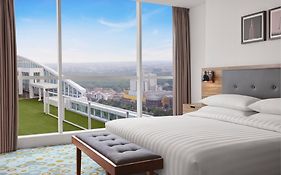 Fairfield By Marriott Surabaya